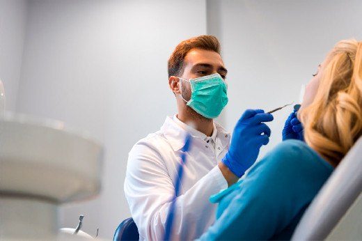  Установить имплант или сохранить зуб: что выбрать и как поступить правильней? 