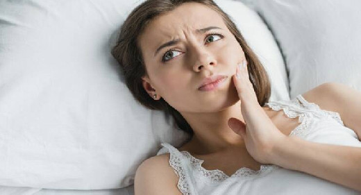  Почему болит челюсть и как избавиться от неприятных ощущений 